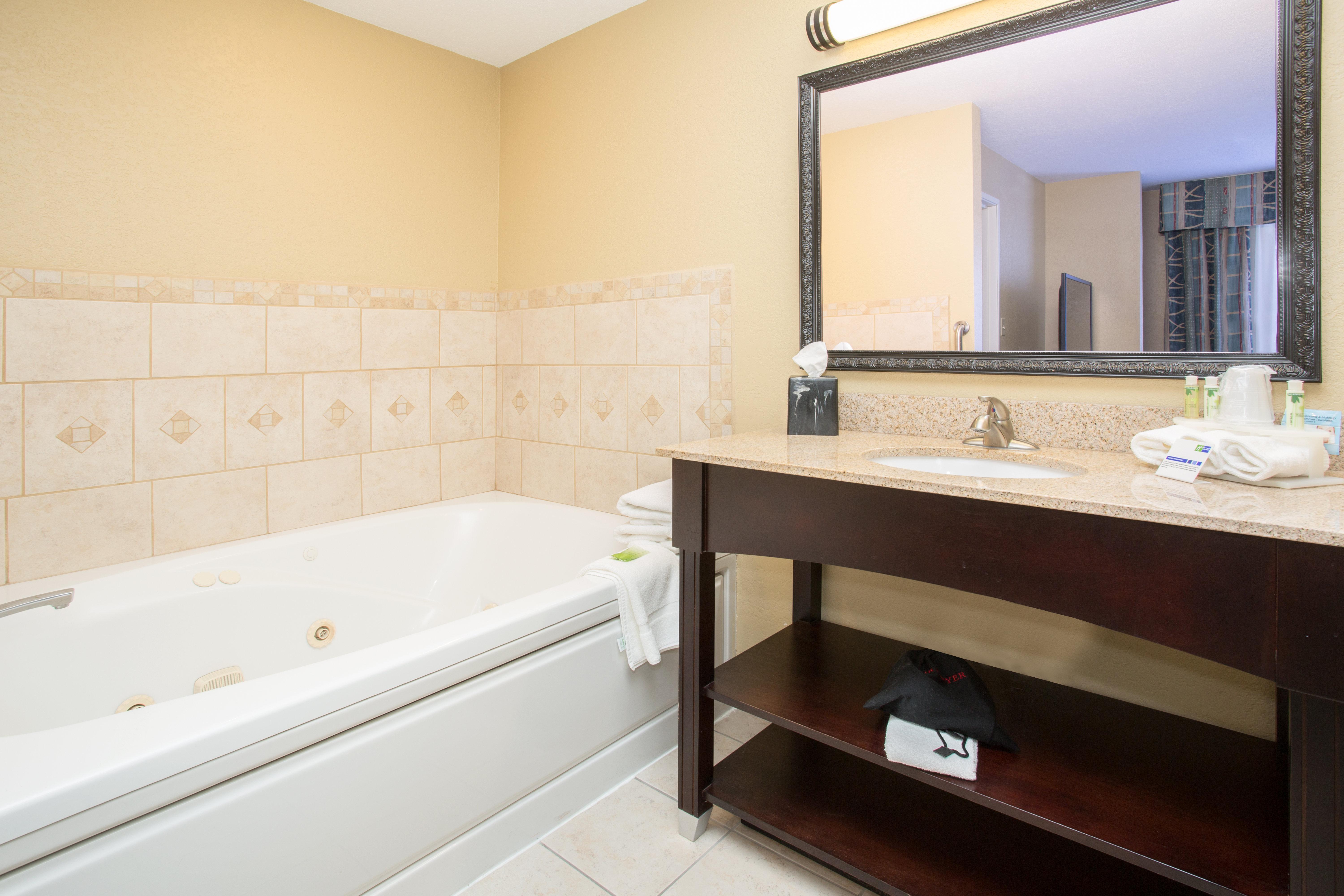 Holiday Inn Express Hotel & Suites Lexington By Ihg מראה חיצוני תמונה