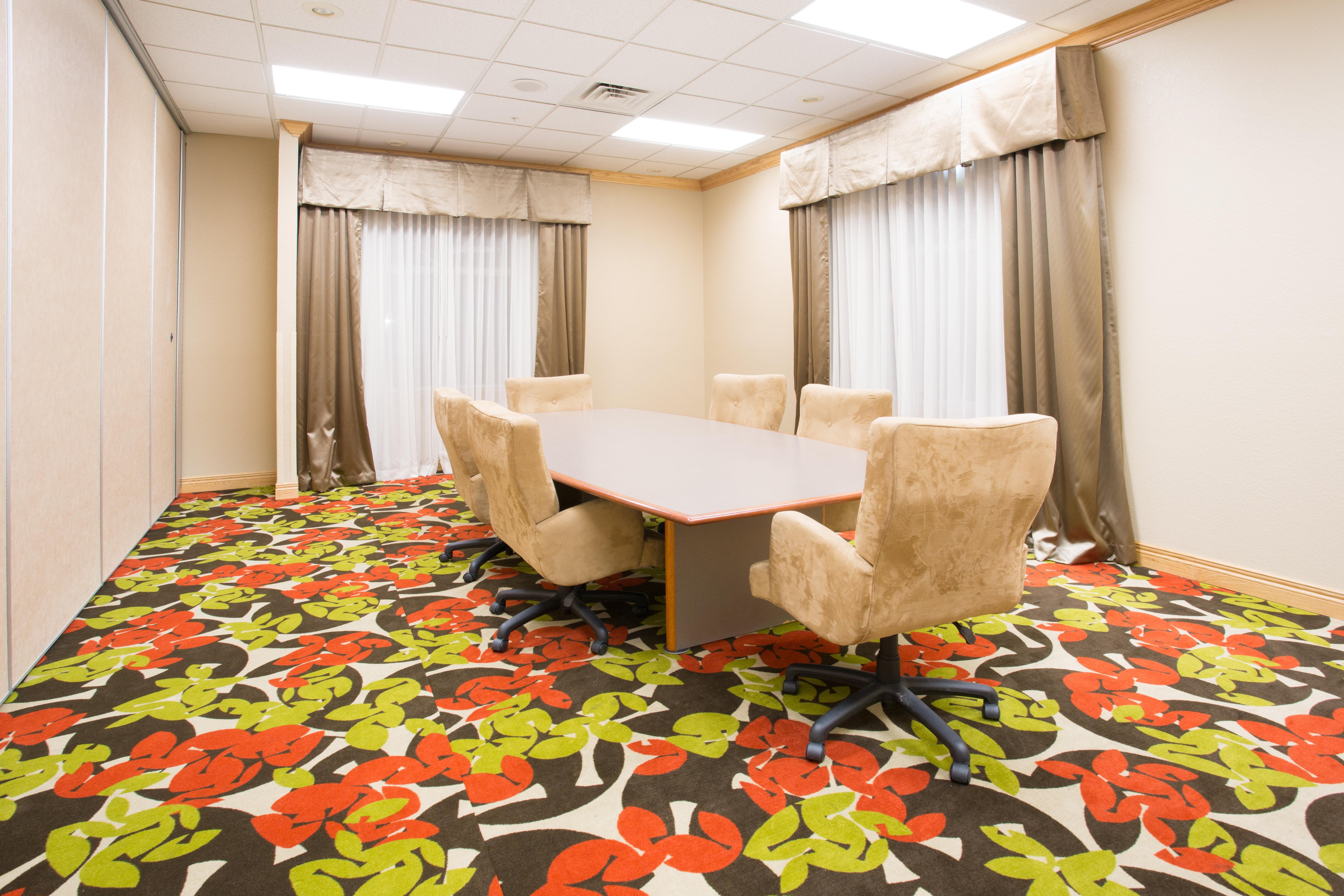 Holiday Inn Express Hotel & Suites Lexington By Ihg מראה חיצוני תמונה